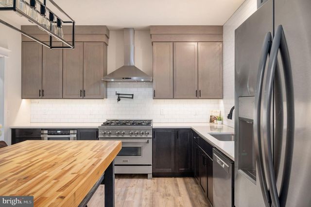 13218 SCOTTEN DR, Fredericksburg, VA 22407