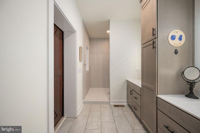 13218 SCOTTEN DR, Fredericksburg, VA 22407