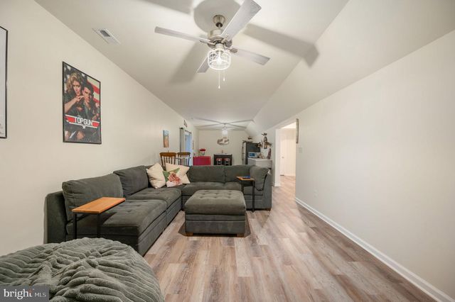 13218 SCOTTEN DR, Fredericksburg, VA 22407