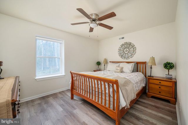 13218 SCOTTEN DR, Fredericksburg, VA 22407