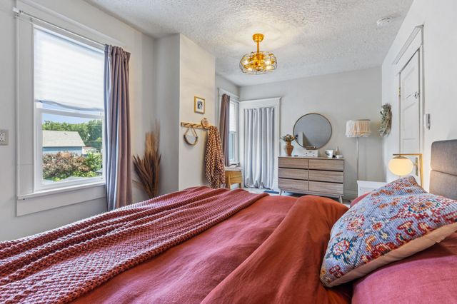 306 Center Avenue E, Dilworth, MN 56529