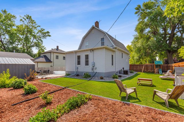 306 Center Avenue E, Dilworth, MN 56529