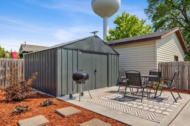 306 Center Avenue E, Dilworth, MN 56529