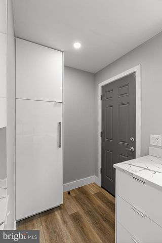 2175 E HAGERT ST, Philadelphia, PA 19125