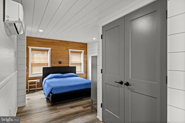 2175 E HAGERT ST, Philadelphia, PA 19125