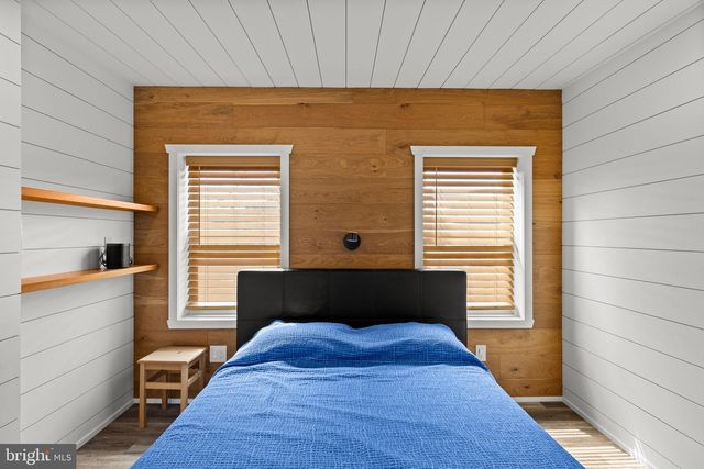 2175 E HAGERT ST, Philadelphia, PA 19125