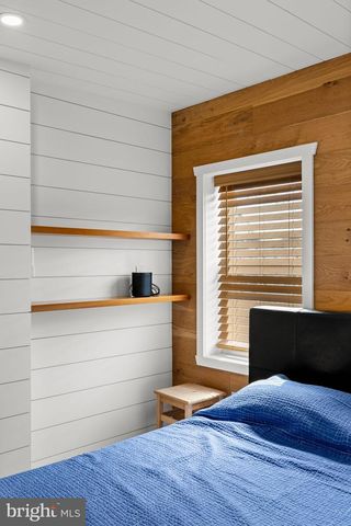 2175 E HAGERT ST, Philadelphia, PA 19125