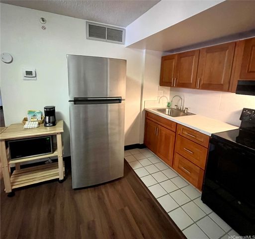 1088 Bishop Street 1501, Honolulu, HI 96813