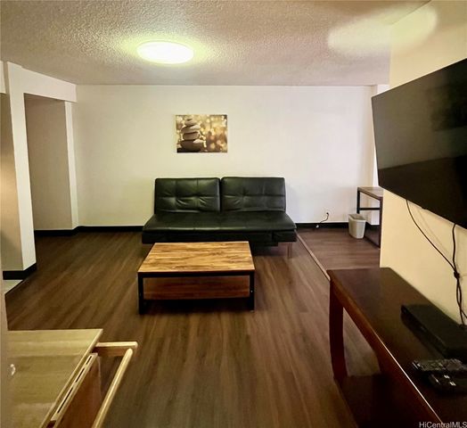 1088 Bishop Street 1501, Honolulu, HI 96813