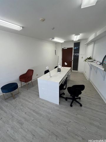 1139 9th Avenue C107, Honolulu, HI 96816