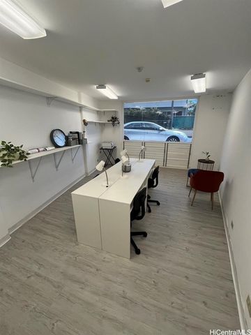 1139 9th Avenue C107, Honolulu, HI 96816