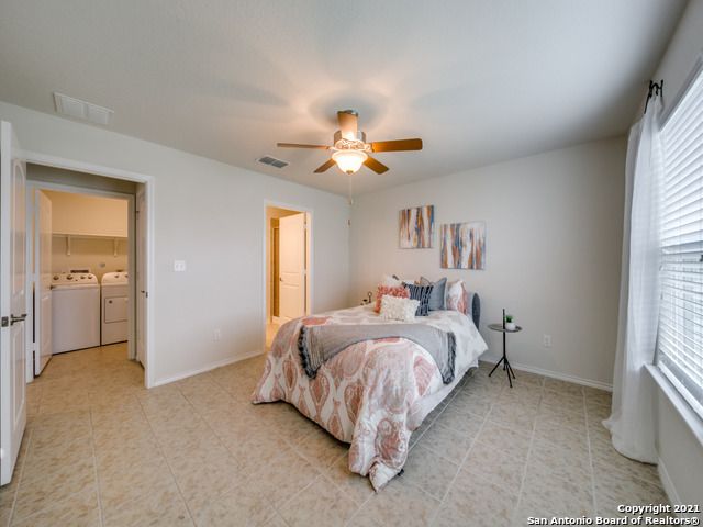 3359 BLOSSOM ROW, San Antonio, TX 78253