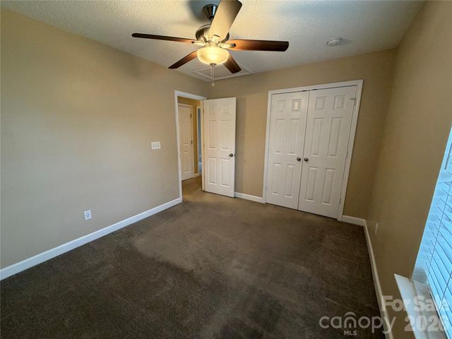 9233 Simonton Drive, Charlotte, NC 28269