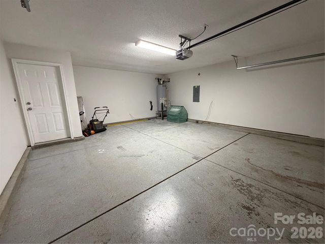 9233 Simonton Drive, Charlotte, NC 28269