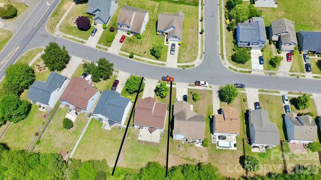 9233 Simonton Drive, Charlotte, NC 28269