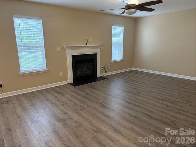 9233 Simonton Drive, Charlotte, NC 28269