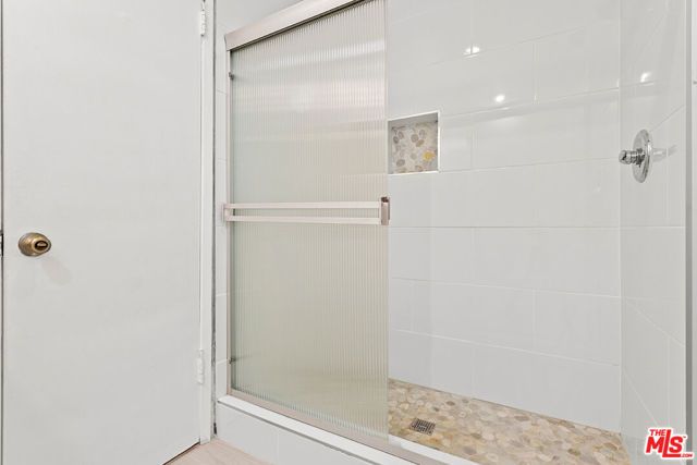 11743 Mayfield 3, Los Angeles, CA 90049