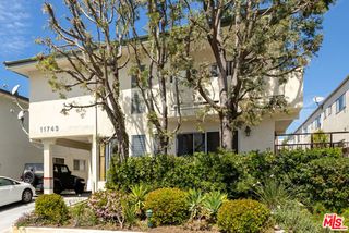 11743 Mayfield 3, Los Angeles, CA 90049