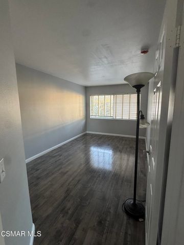 2148 Los Feliz Drive, Thousand Oaks, CA 91362