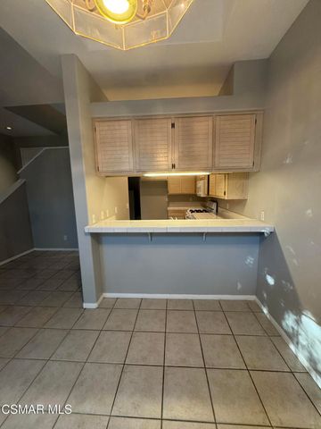 2148 Los Feliz Drive, Thousand Oaks, CA 91362