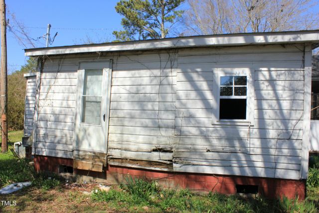 2984 Ashe Avenue, Dunn, NC 28334