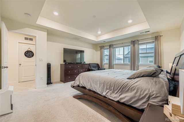 1060 S De Gaulle Court, Aurora, CO 80018