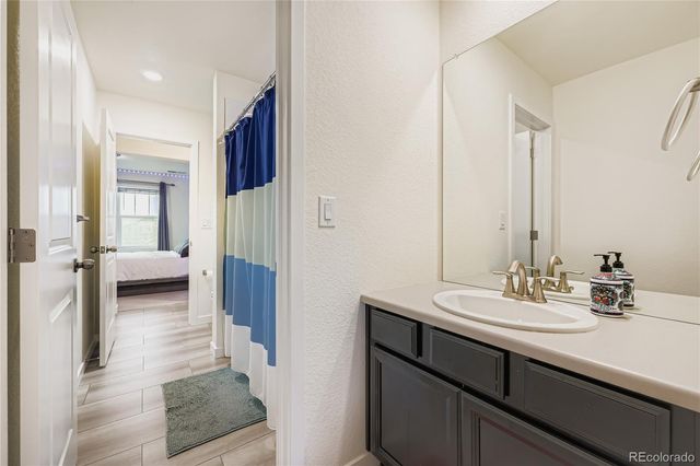 1060 S De Gaulle Court, Aurora, CO 80018