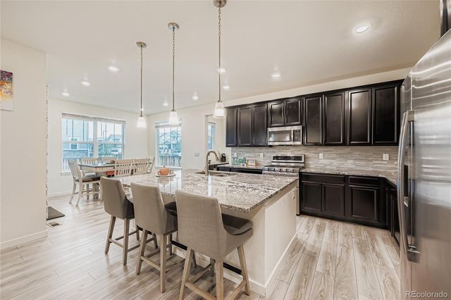 1060 S De Gaulle Court, Aurora, CO 80018