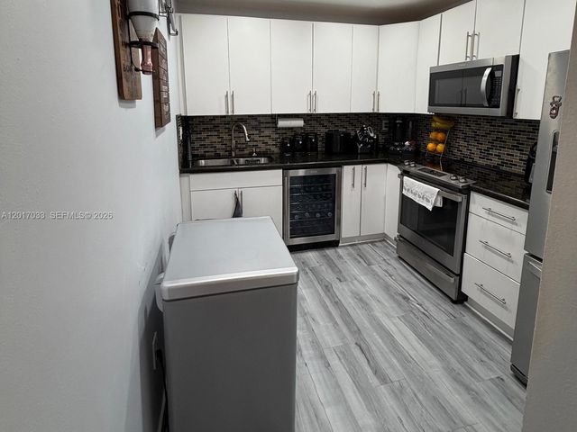 201 180th Dr 107, Sunny Isles Beach, FL 33160