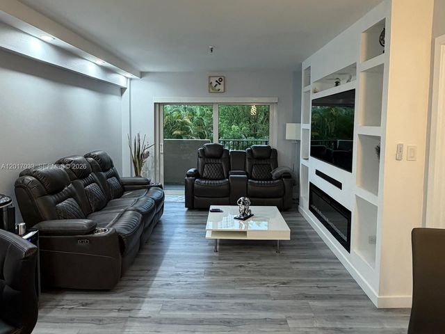 201 180th Dr 107, Sunny Isles Beach, FL 33160