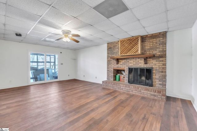 402 Shady Point, Inman, SC 29349