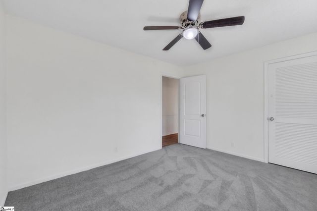 402 Shady Point, Inman, SC 29349