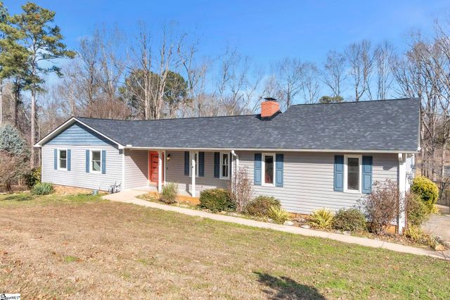 402 Shady Point, Inman, SC 29349