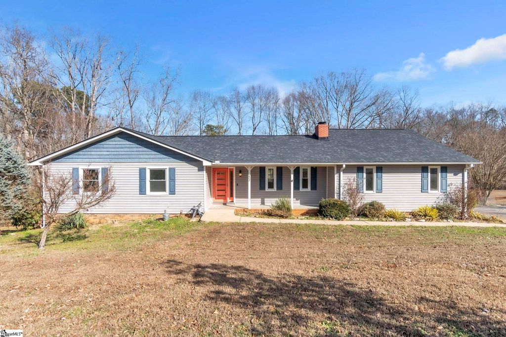 402 Shady Point, Inman, SC 29349