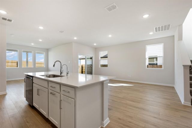 125 Jans WAY, Georgetown, TX 78626