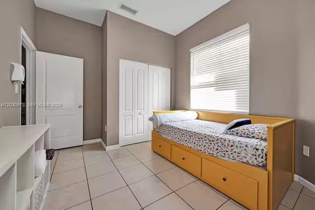 2327 NE 37th Ter, Homestead, FL 33033