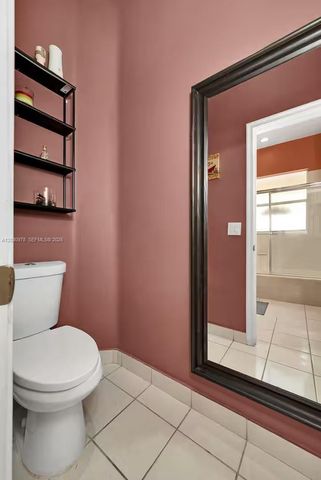 2327 NE 37th Ter, Homestead, FL 33033