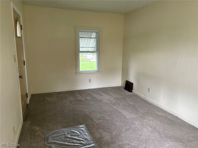 4031 Elyria Avenue, Lorain, OH 44055