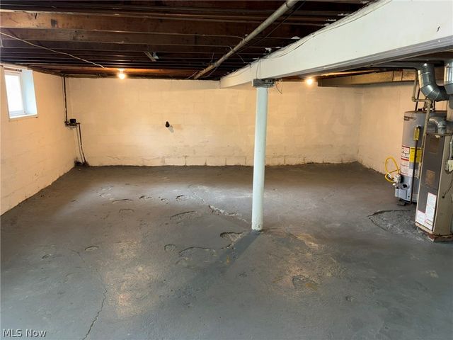 4031 Elyria Avenue, Lorain, OH 44055