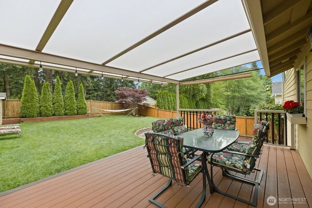 904 214th Place SW, Lynnwood, WA 98036