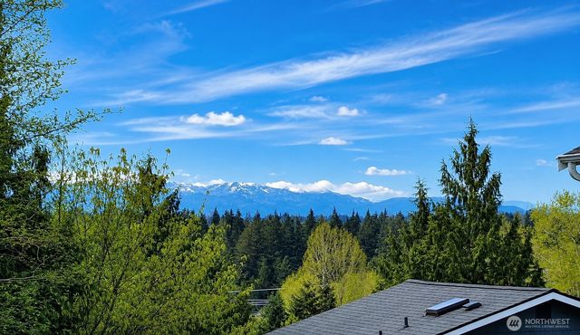 904 214th Place SW, Lynnwood, WA 98036