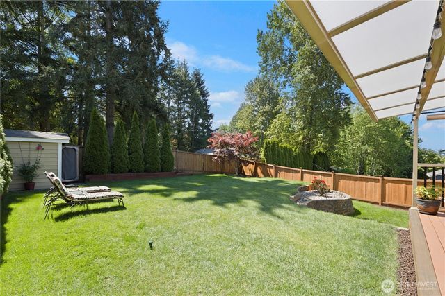 904 214th Place SW, Lynnwood, WA 98036