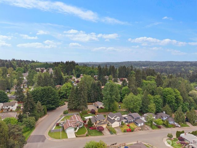 904 214th Place SW, Lynnwood, WA 98036