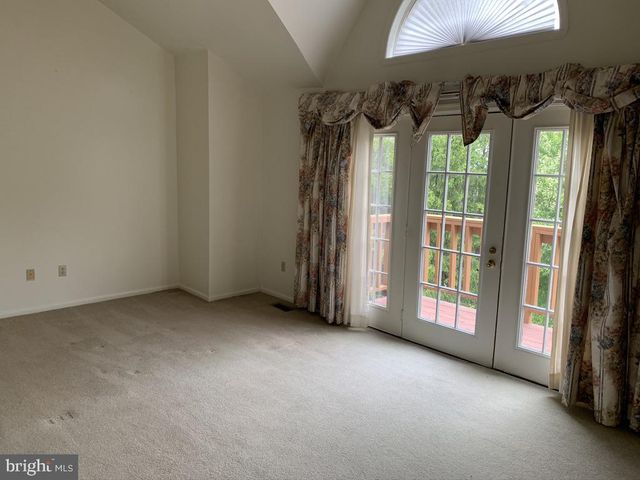 4 RIVER WAY, Wilmington, DE 19809