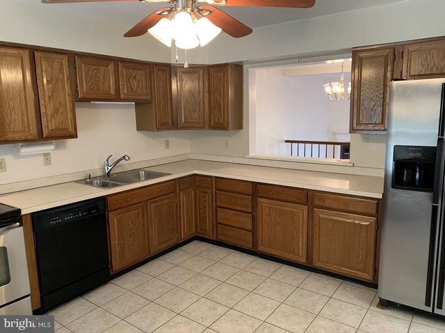 4 RIVER WAY, Wilmington, DE 19809