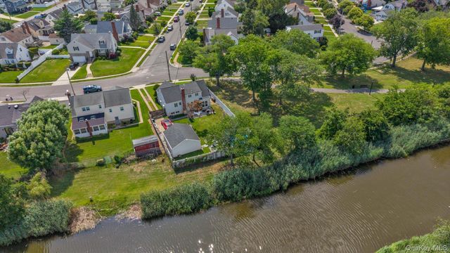 2631 Fox Road, Baldwin, NY 11510