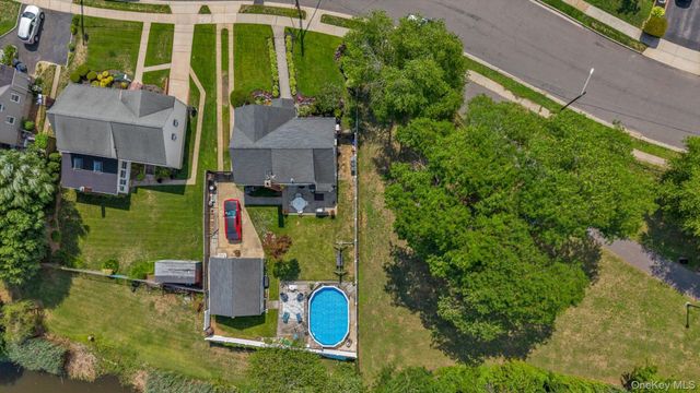 2631 Fox Road, Baldwin, NY 11510