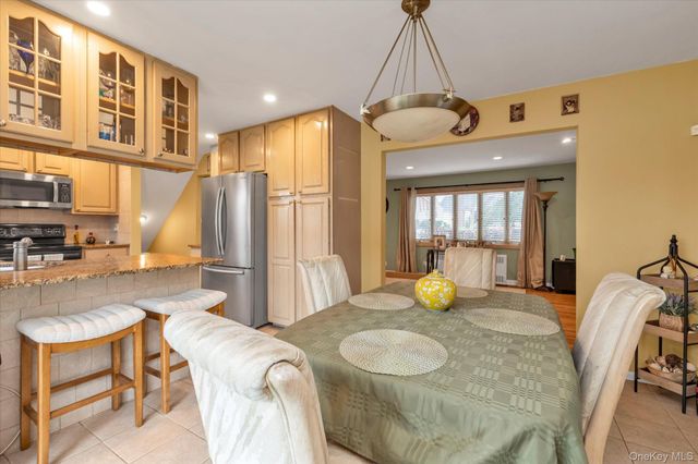 2631 Fox Road, Baldwin, NY 11510