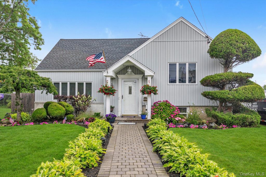 2631 Fox Road, Baldwin, NY 11510