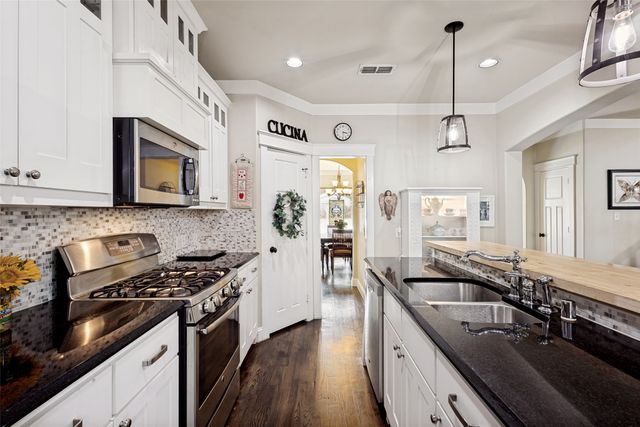 508 N Tennessee Street B, Mckinney, TX 75069